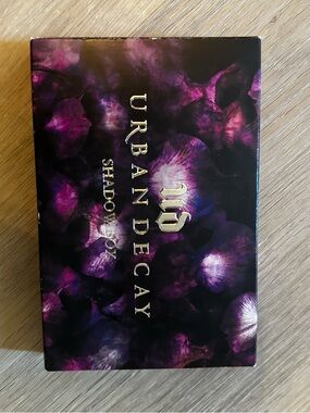 Urban Decay Shadow Box Floral Purple Eyeshadow Palette